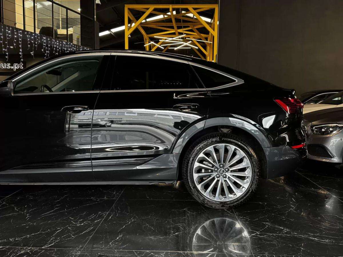 audi-q8-e-tron-2024-eletrico-200cc