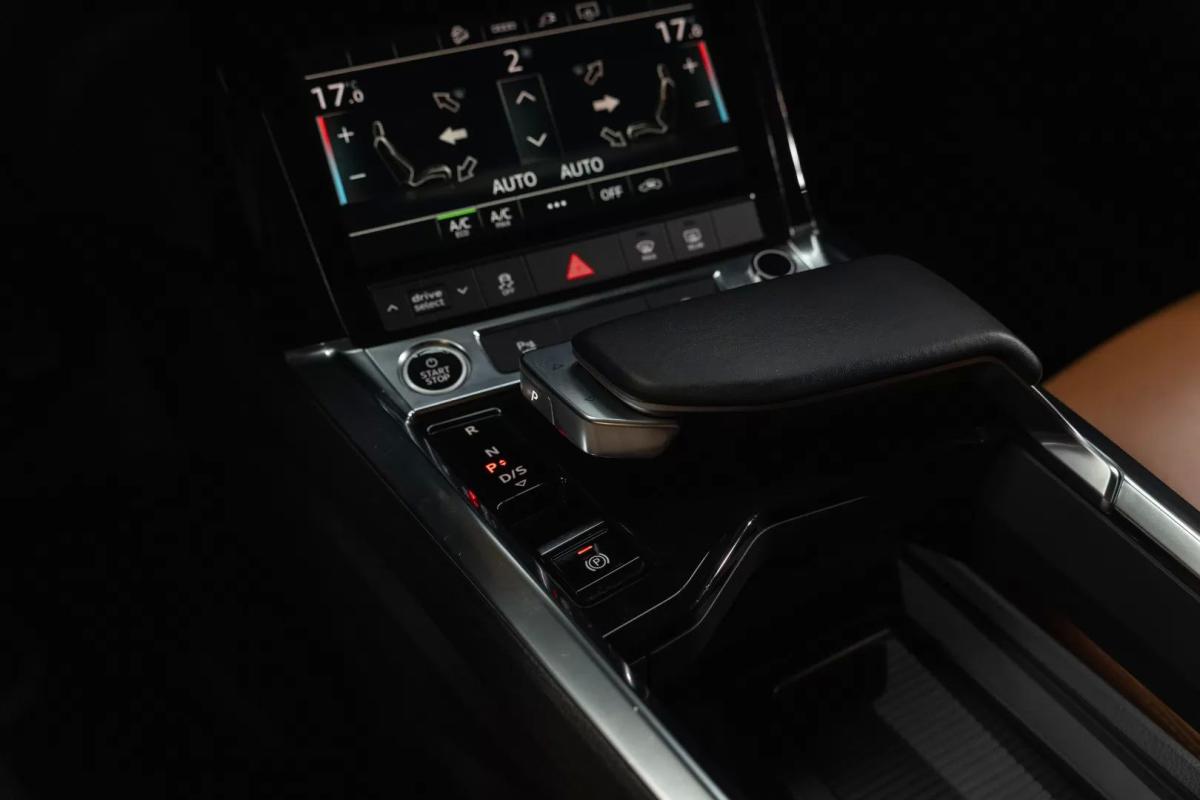 audi-q8-e-tron-2024-eletrico-200cc