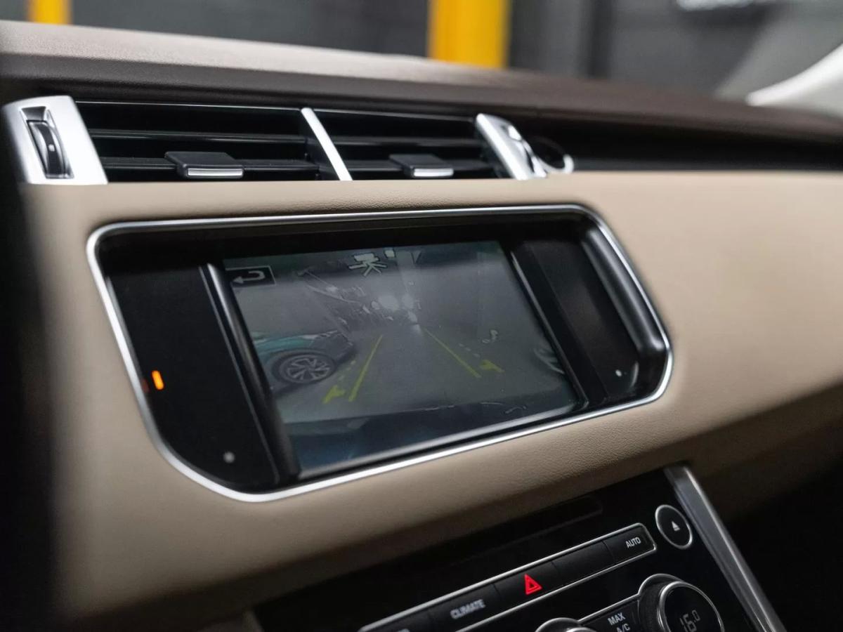 land-rover-range-rover-sport-2015-diesel-2993cc