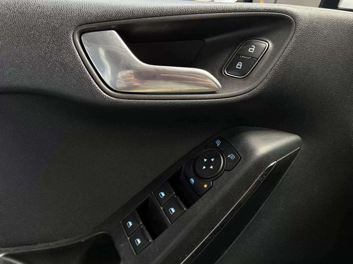 ford-fiesta-2022-gasolina-998cc