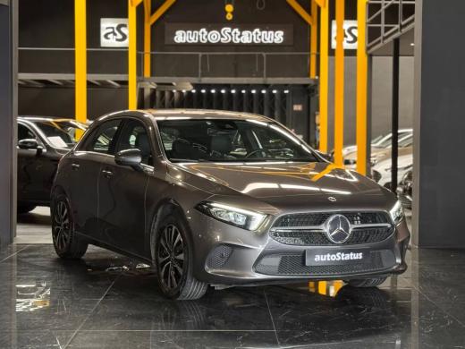 mercedes-benz-classe-a-2022-hibrido-1332cc