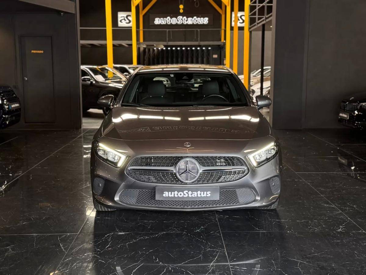mercedes-benz-classe-a-2022-hibrido-1332cc