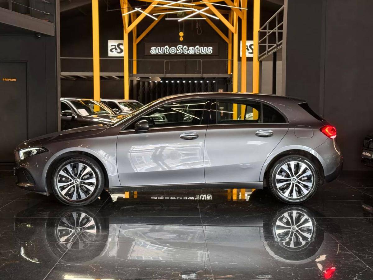 mercedes-benz-classe-a-2022-hibrido-1332cc