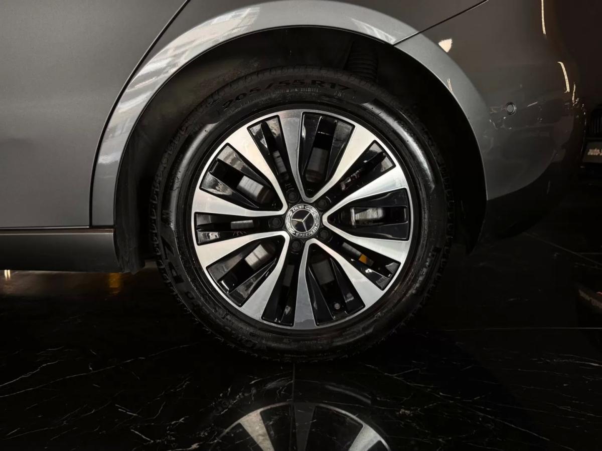 mercedes-benz-classe-a-2022-hibrido-1332cc