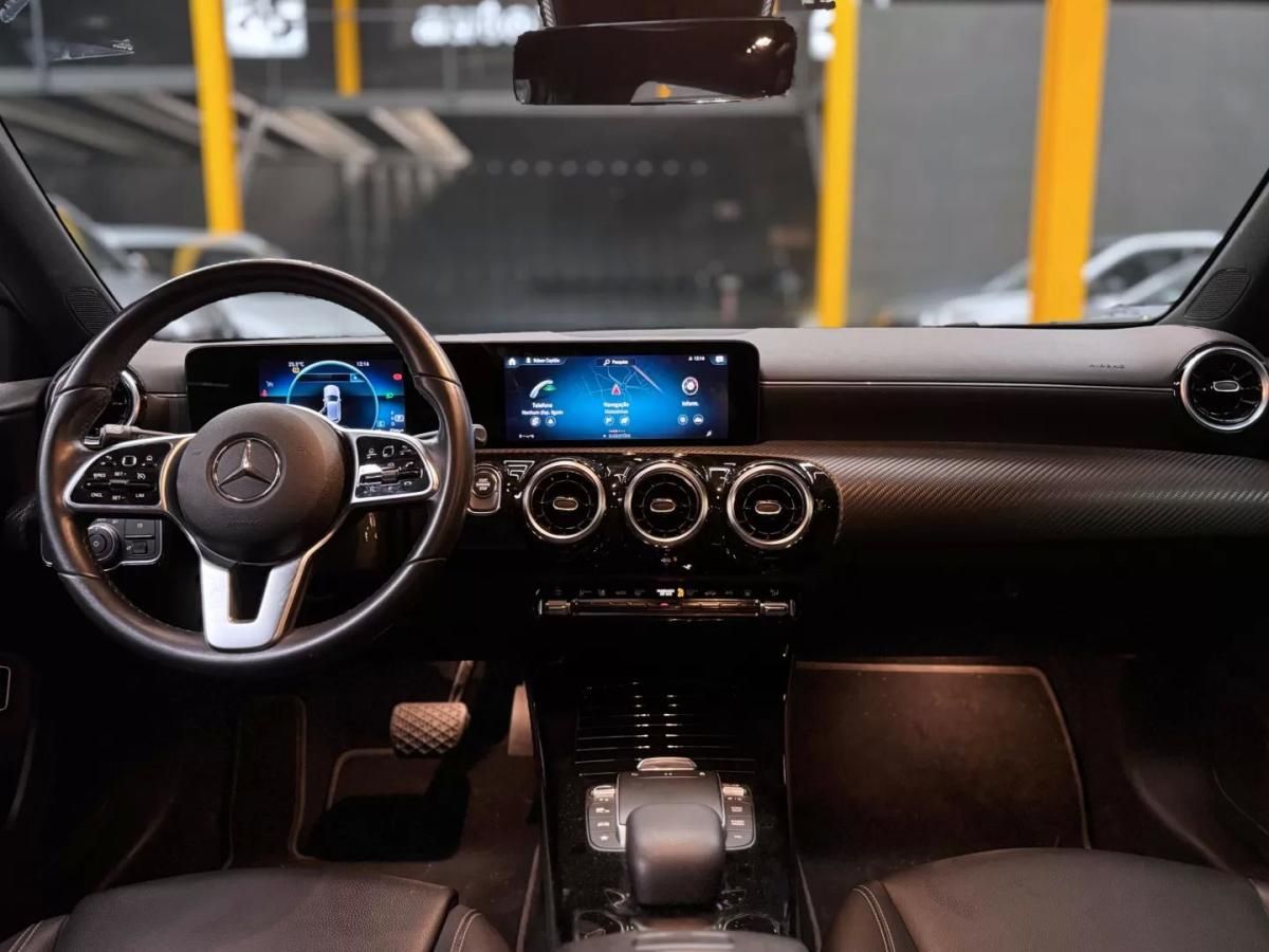 mercedes-benz-classe-a-2022-hibrido-1332cc