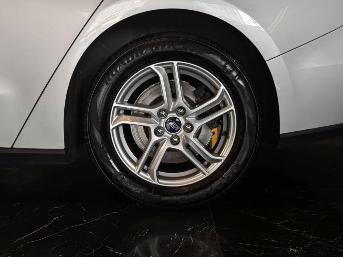 ford-focus-sw-2020-diesel-1499cc