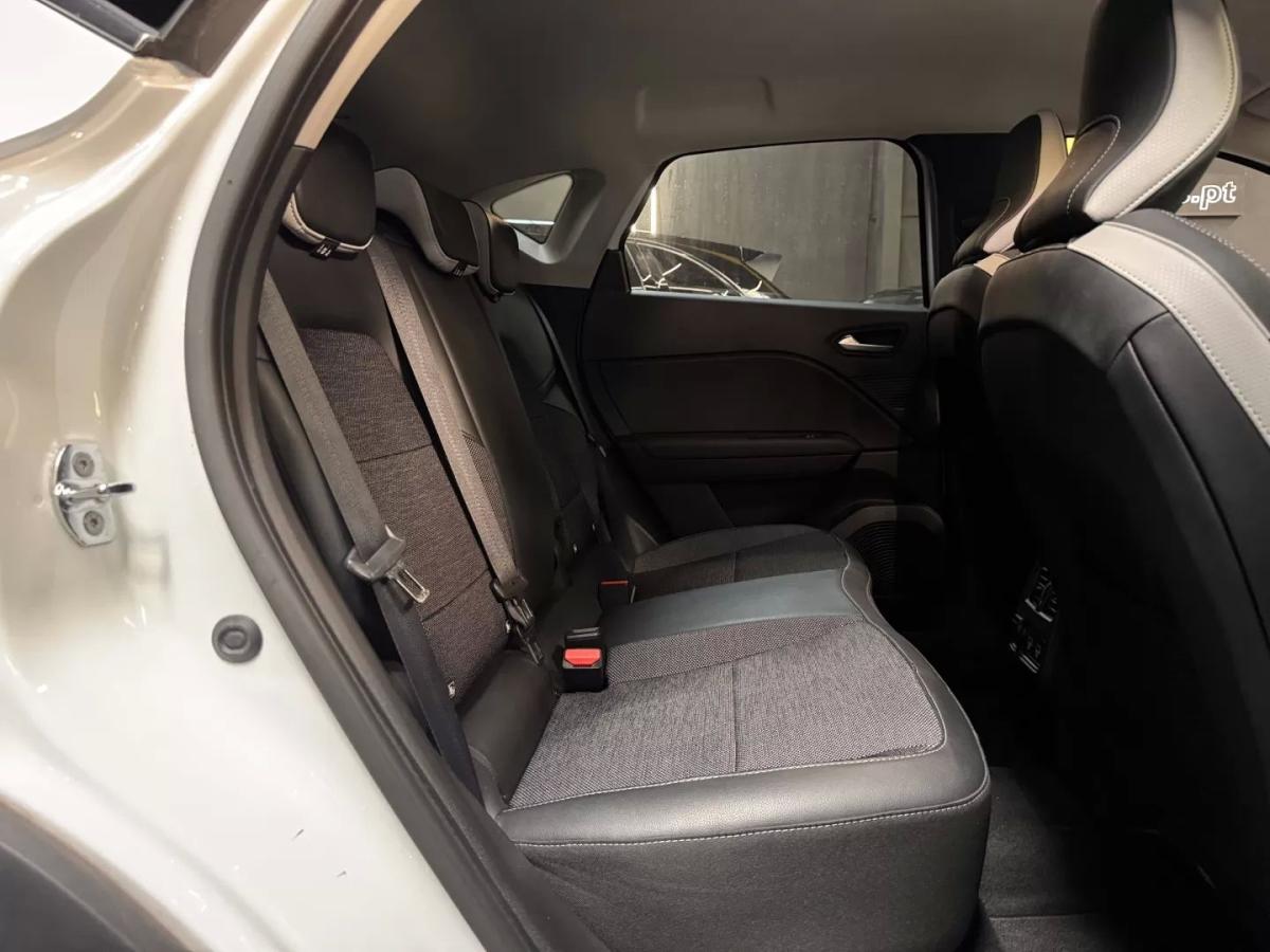 renault-captur-2022-hibrido-1598cc