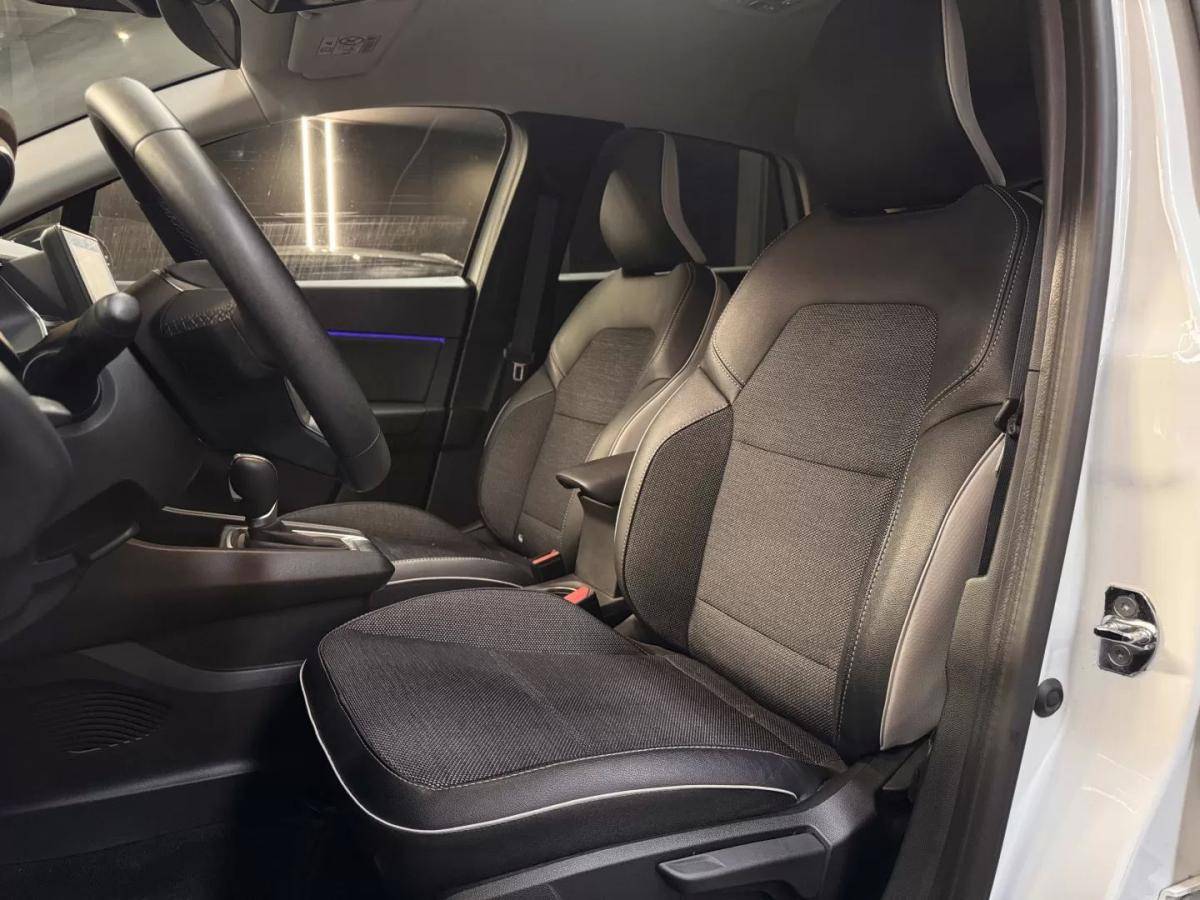 renault-captur-2022-hibrido-1598cc