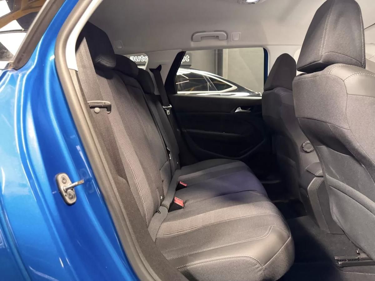 peugeot-308-sw-2021-diesel-1499cc