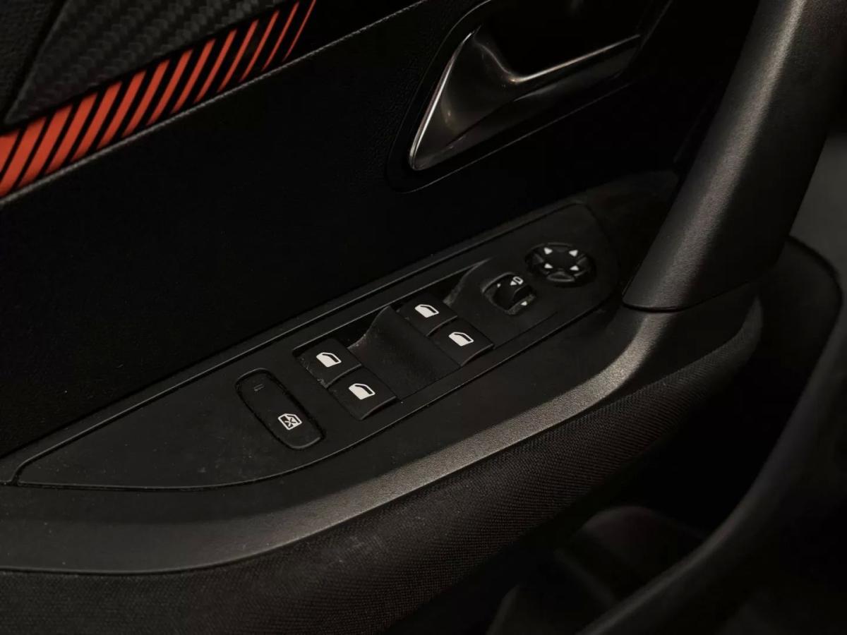 peugeot-e-2008-2023-eletrico-0cc