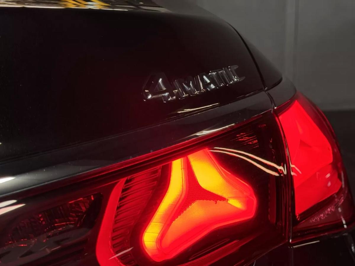 mercedes-benz-classe-e-2025-hibrido-1999cc