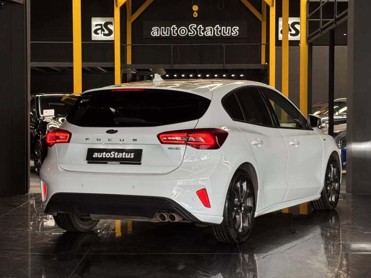 ford-focus-2023-gasolina-998cc