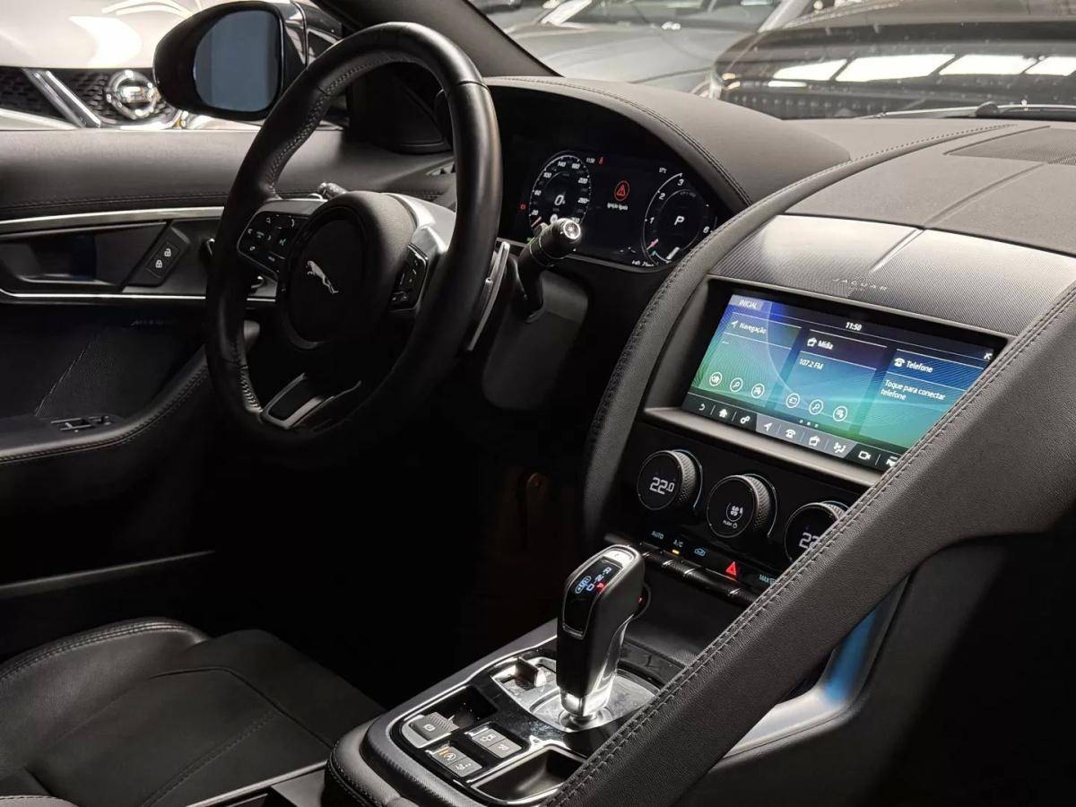 jaguar-f-type-2023-gasolina-1997cc
