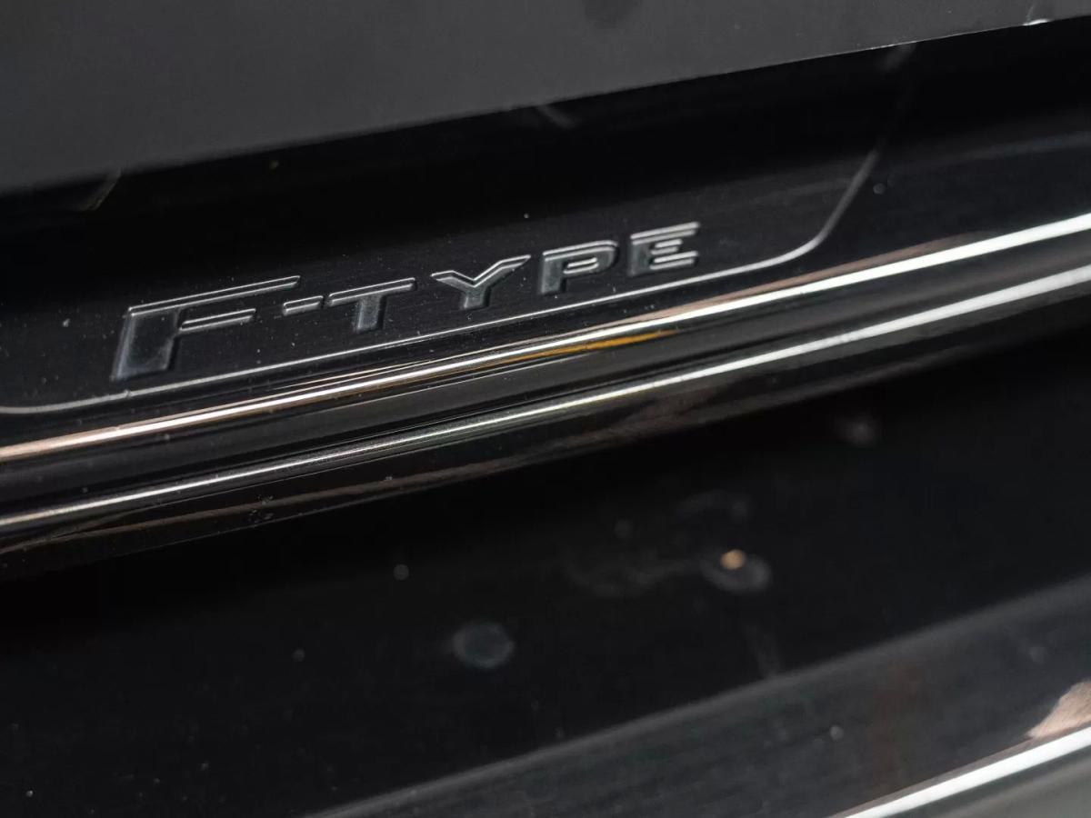 jaguar-f-type-2023-gasolina-1997cc
