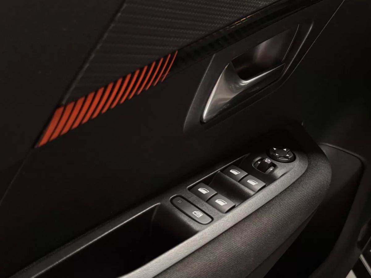 peugeot-208-2023-gasolina-1199cc