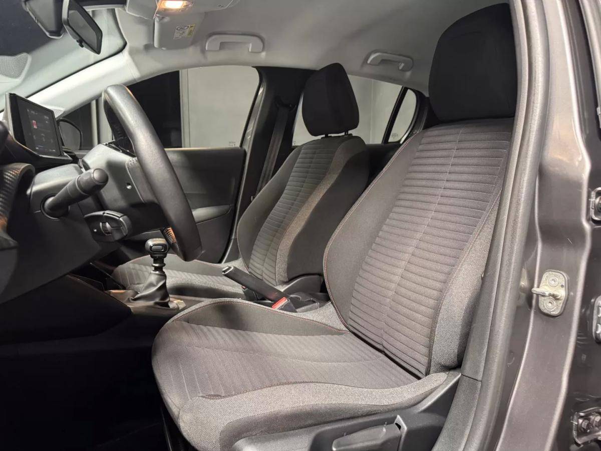 peugeot-208-2023-gasolina-1199cc