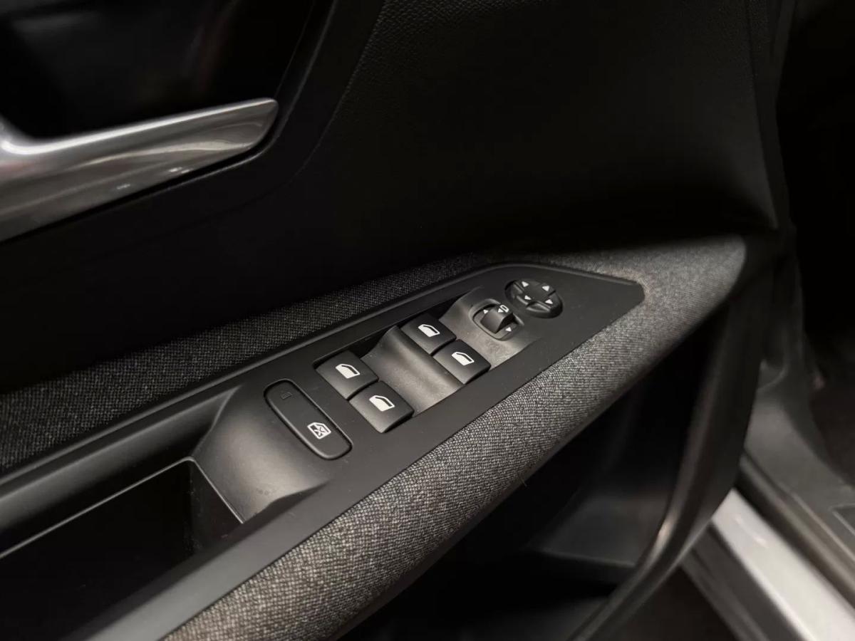 peugeot-3008-2021-diesel-1499cc