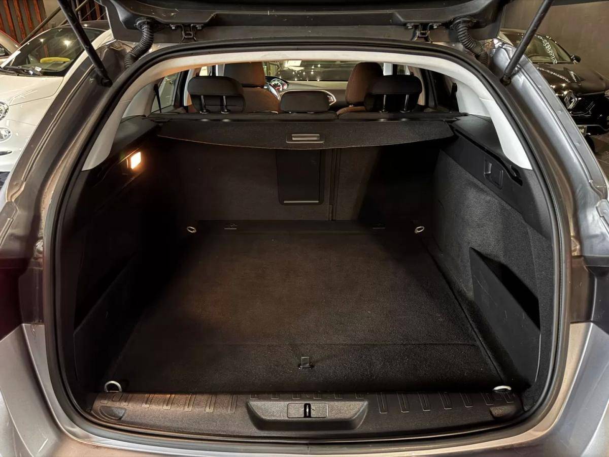 peugeot-308-sw-2020-diesel-1499cc