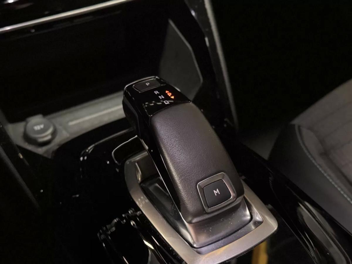 peugeot-2008-2021-gasolina-1199cc
