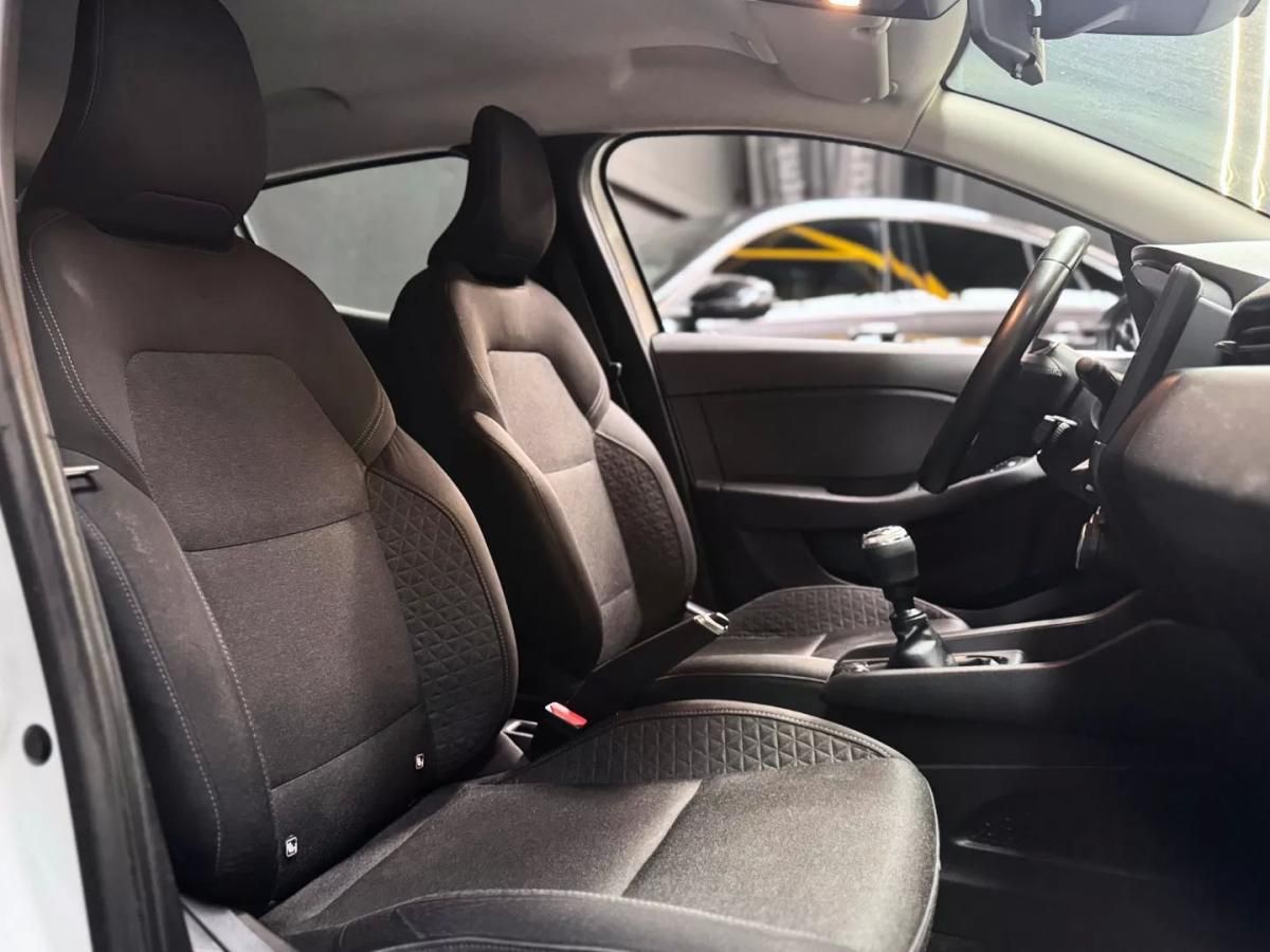 renault-clio-2023-gasolina-999cc