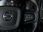 volvo-xc40-2023-hibrido-1477cc