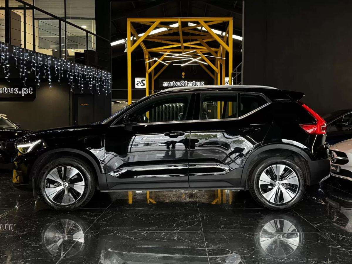 volvo-xc40-2023-hibrido-1477cc