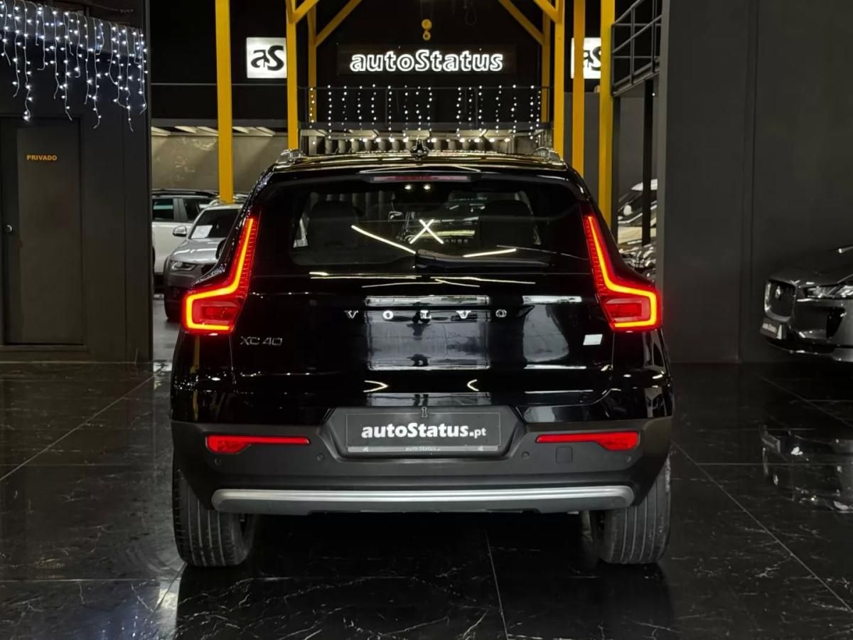 volvo-xc40-2023-hibrido-1477cc