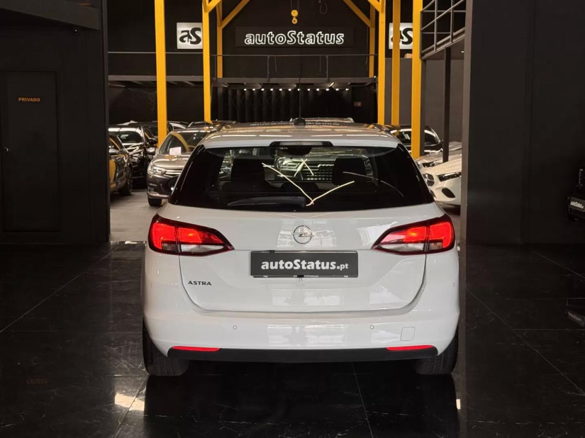 opel-astra-2021-diesel-1496cc
