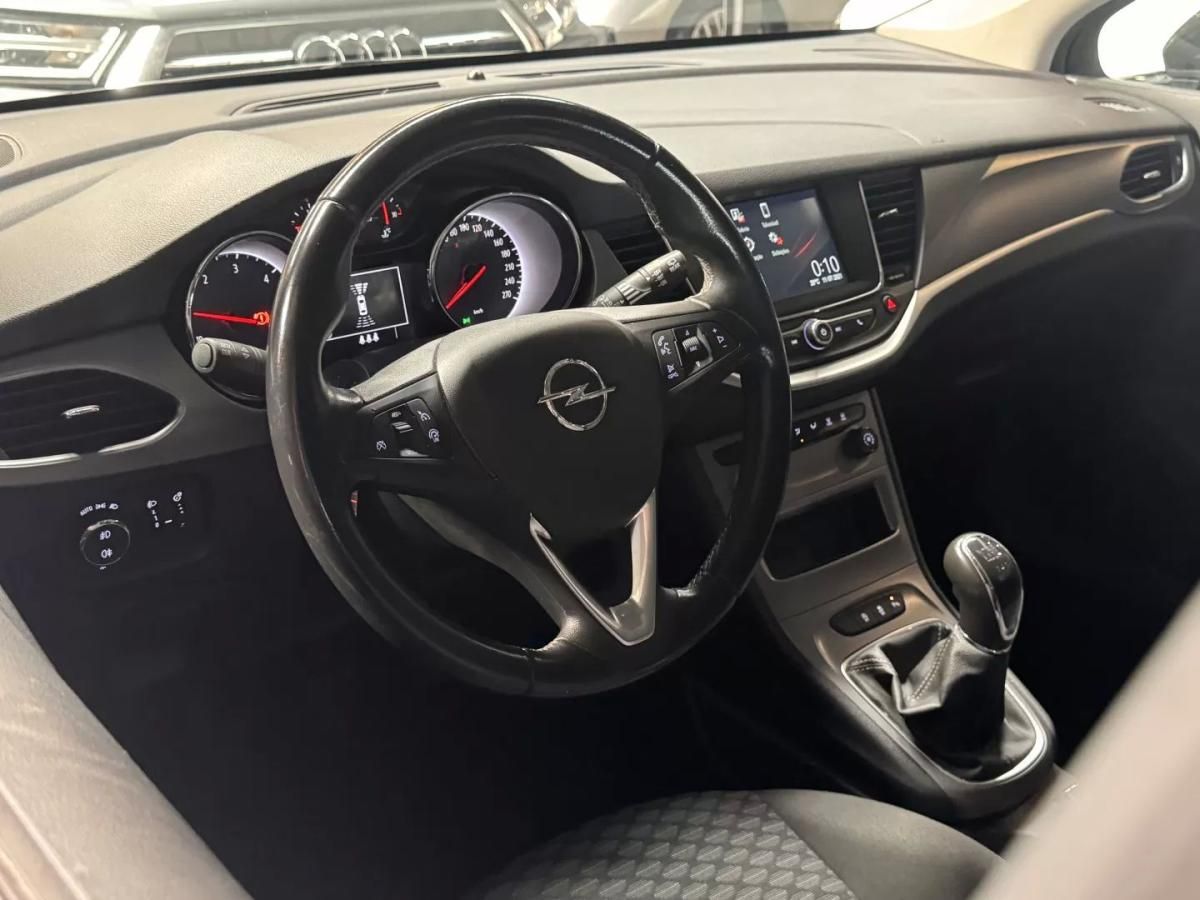 opel-astra-2021-diesel-1496cc