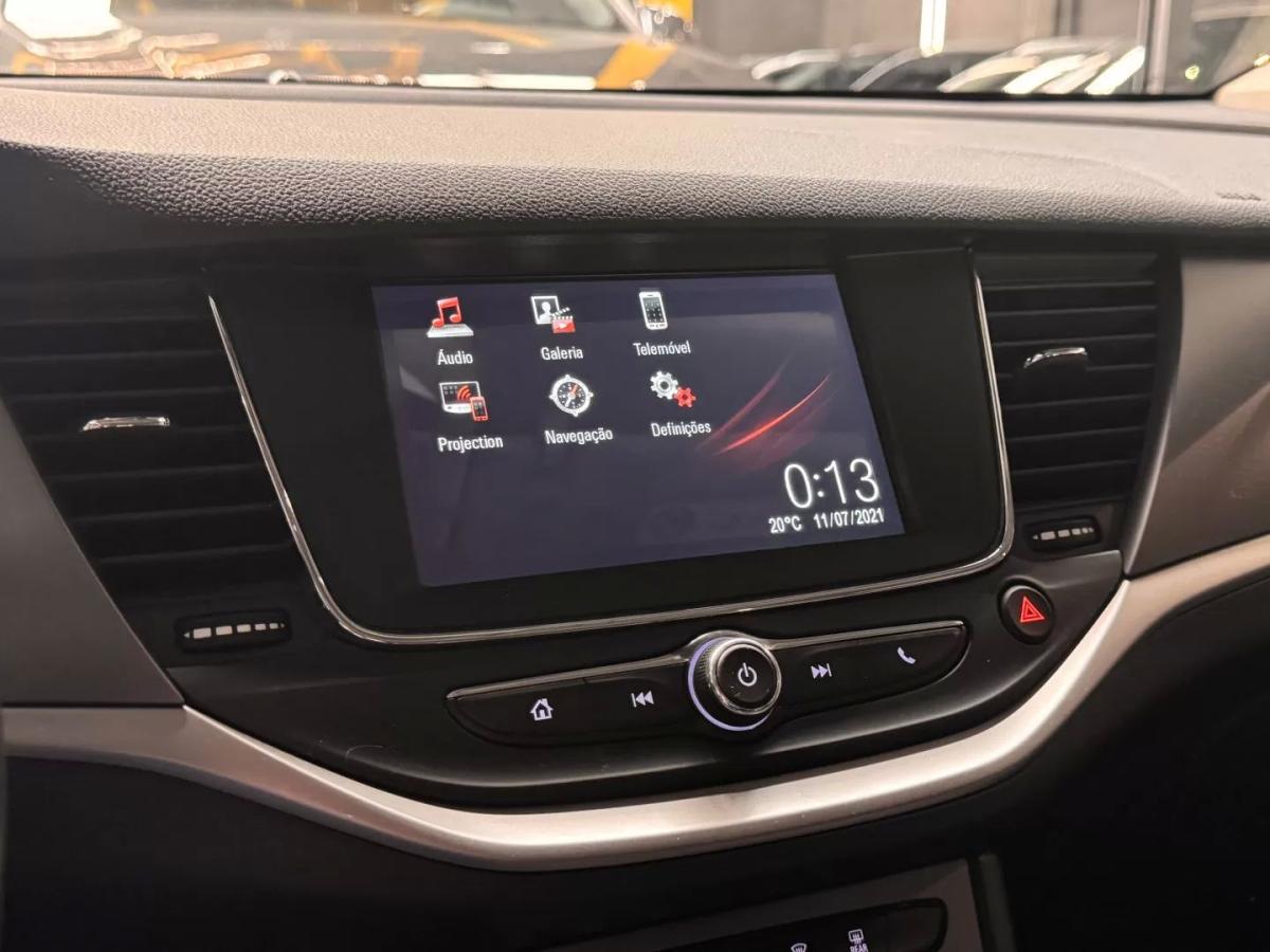 opel-astra-2021-diesel-1496cc