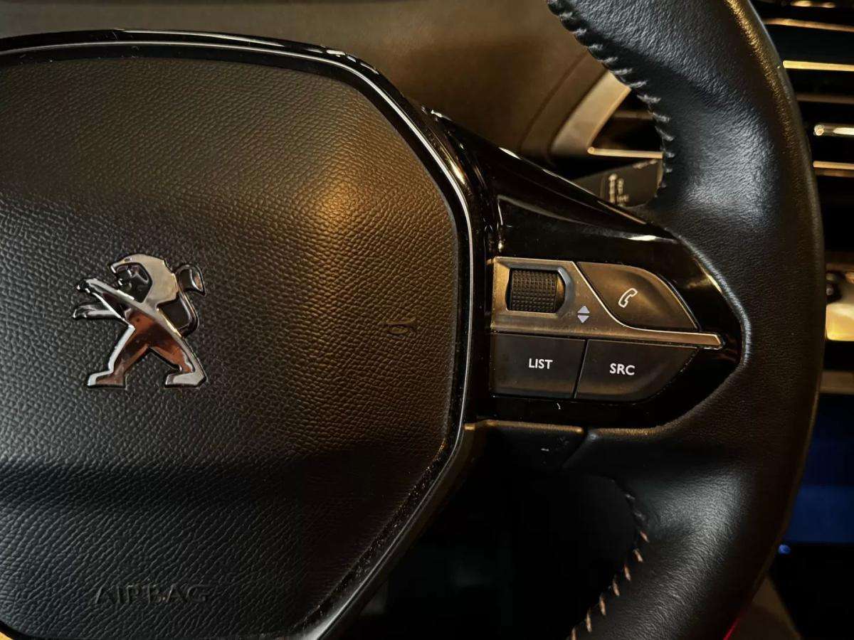 peugeot-3008-2022-diesel-1499cc