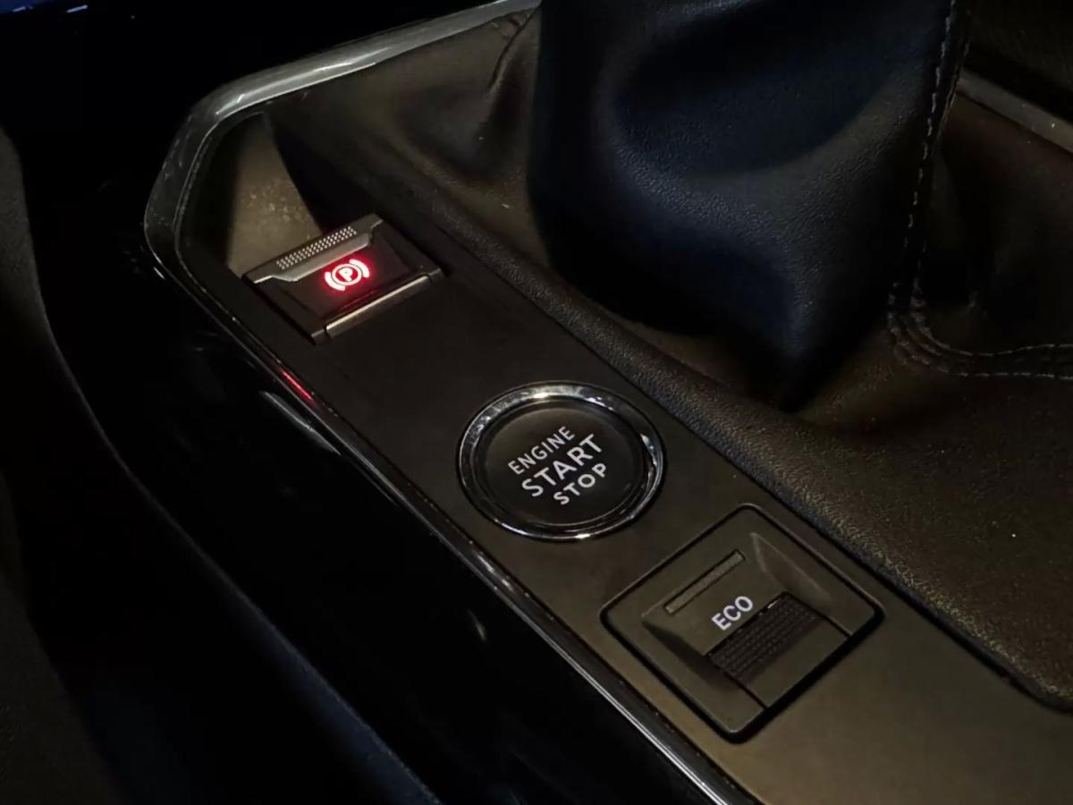 peugeot-3008-2022-diesel-1499cc