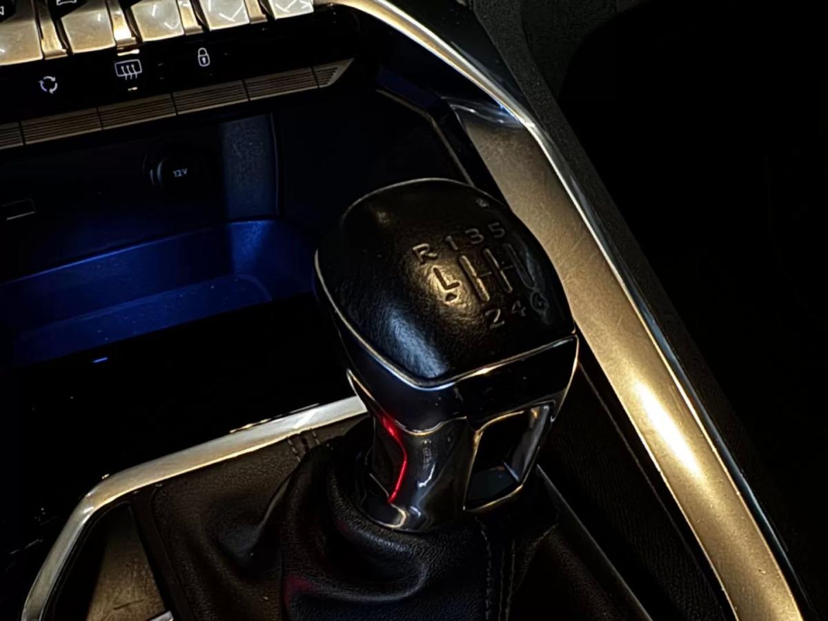 peugeot-3008-2022-diesel-1499cc
