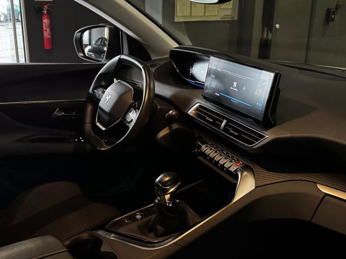 peugeot-3008-2022-diesel-1499cc