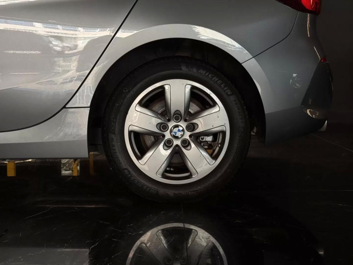 bmw-serie-1-2022-diesel-1496cc