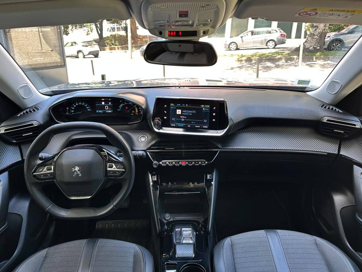 peugeot-e-2008-2022-eletrico-0cc