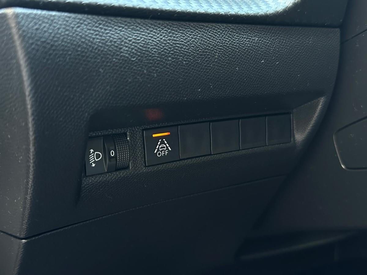peugeot-e-2008-2022-eletrico-0cc