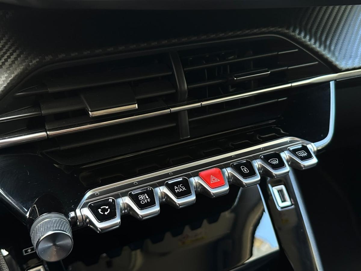 peugeot-e-2008-2022-eletrico-0cc
