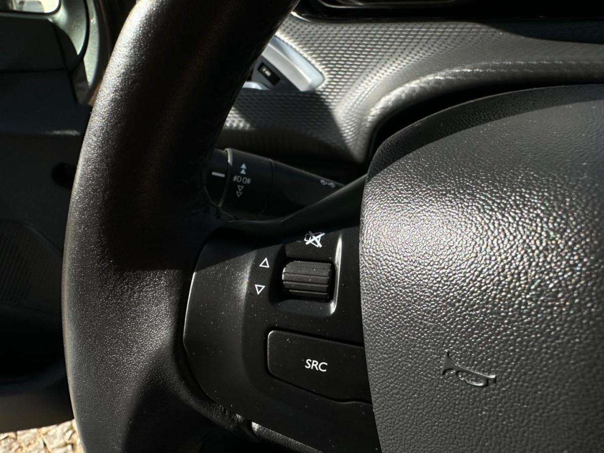 peugeot-2008-2017-gasolina-1199cc