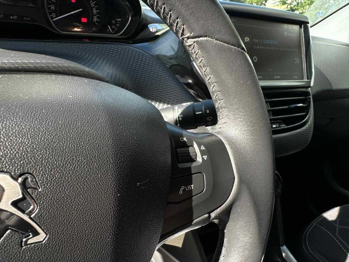 peugeot-2008-2017-gasolina-1199cc