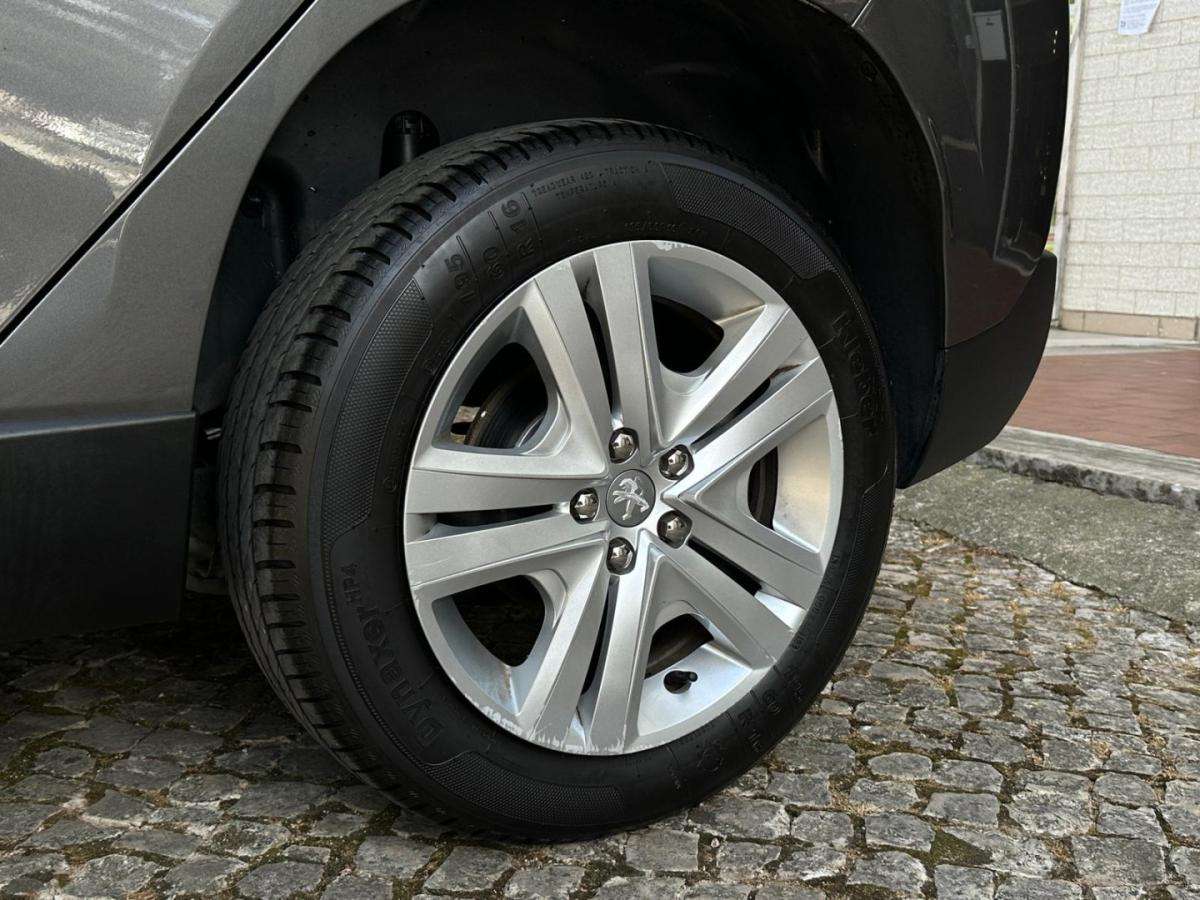 peugeot-2008-2017-gasolina-1199cc