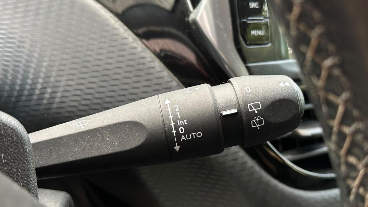 peugeot-2008-2017-gasolina-1199cc