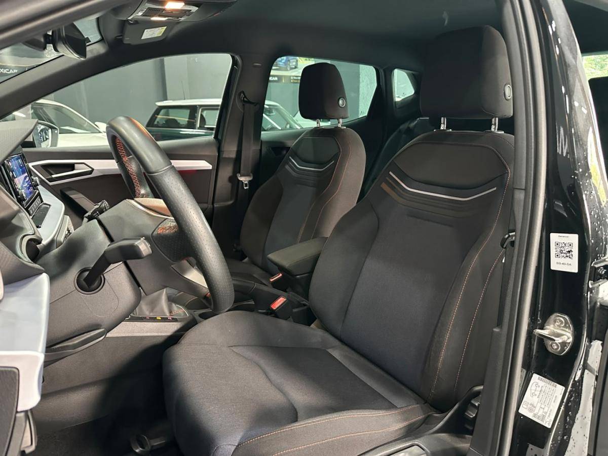 seat-ibiza-2023-gasolina-999cc