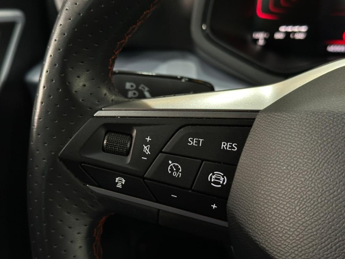 seat-ibiza-2023-gasolina-999cc