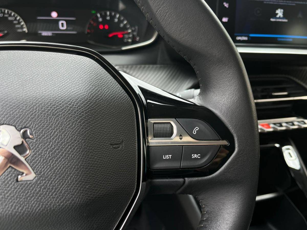 peugeot-208-2023-gasolina-1199cc