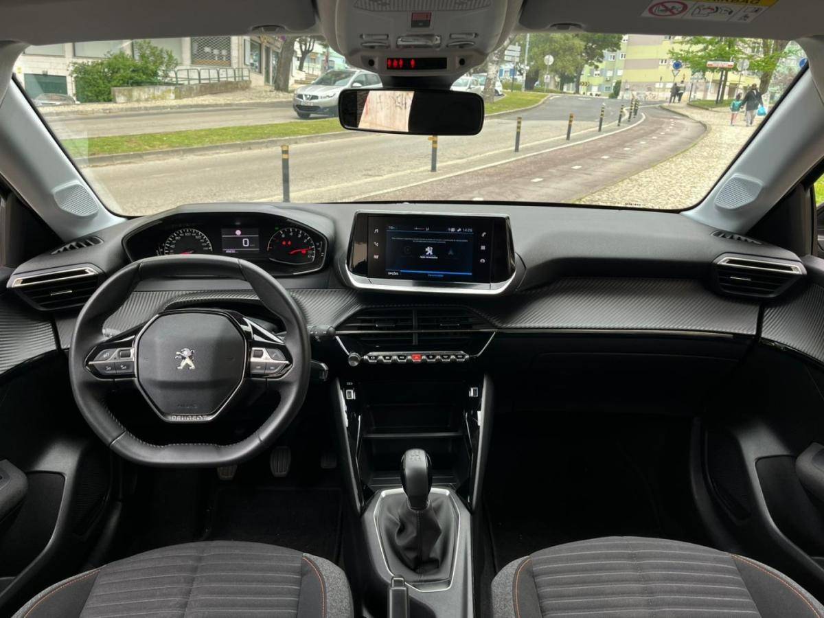 peugeot-208-2023-gasolina-1199cc