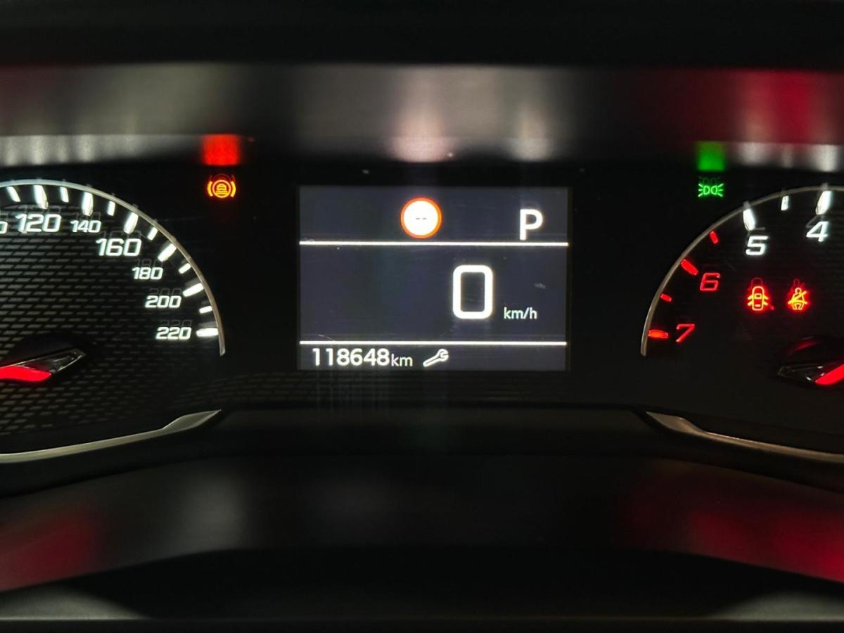 peugeot-2008-2020-gasolina-1199cc