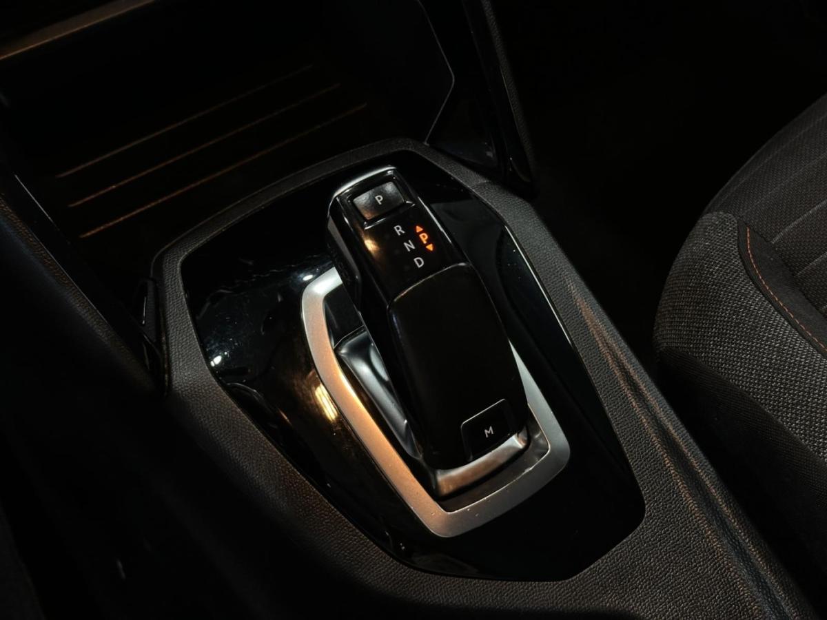 peugeot-2008-2020-gasolina-1199cc