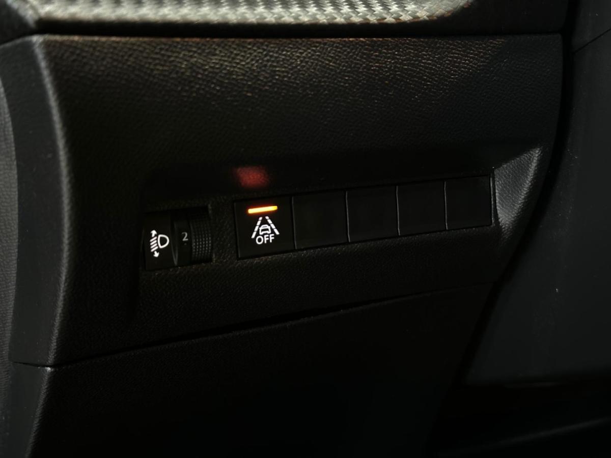 peugeot-2008-2020-gasolina-1199cc