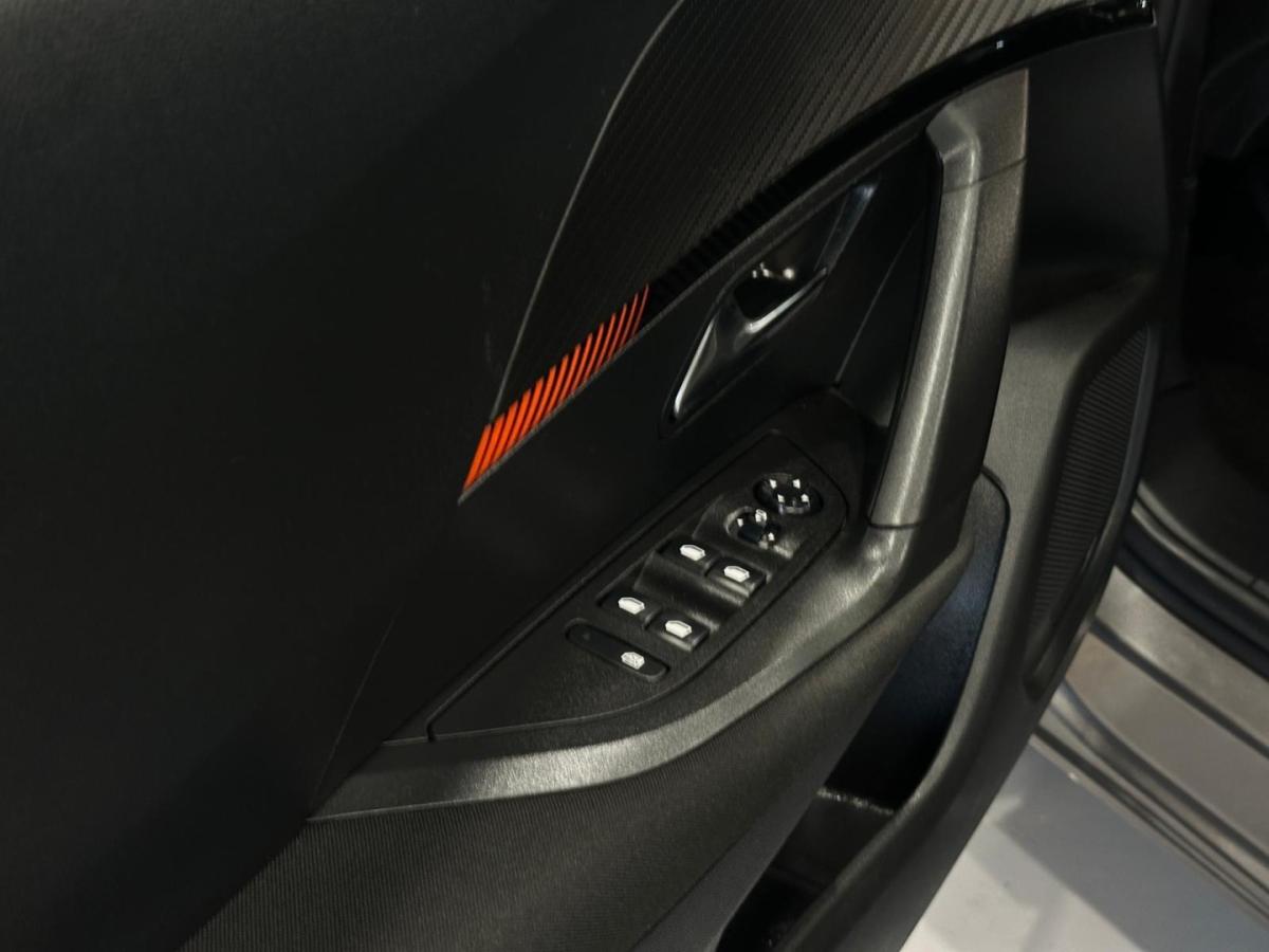 peugeot-2008-2020-gasolina-1199cc